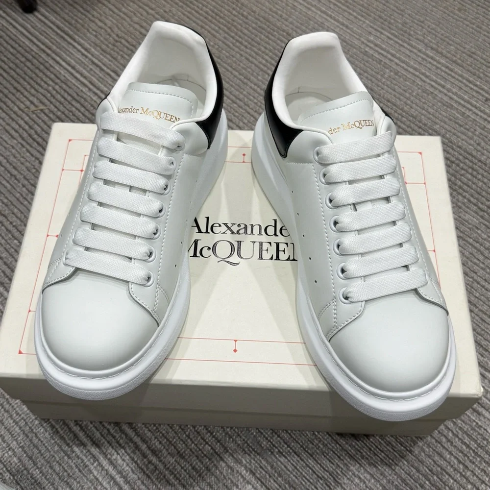 Alexander McQueen Men's Black & White Sneakers - Picture 6 of 6